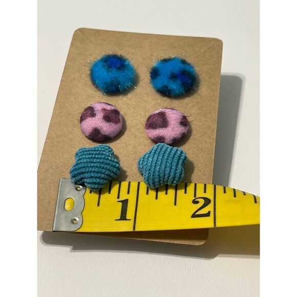 Stud Earrings Set Fuzzy Corduroy Cute Funky Earrings Set of 3 Pairs - Picture 4 of 4